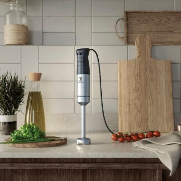 Занурюваний блендер Electrolux E5HB2-8SS